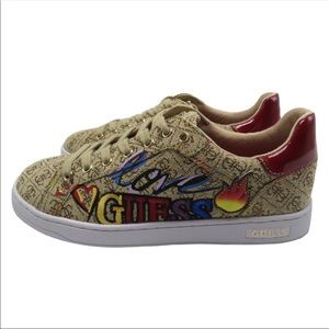 guess women's crayza sneakers